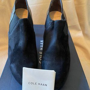 Stunning Cole Haan Black heels size 9B